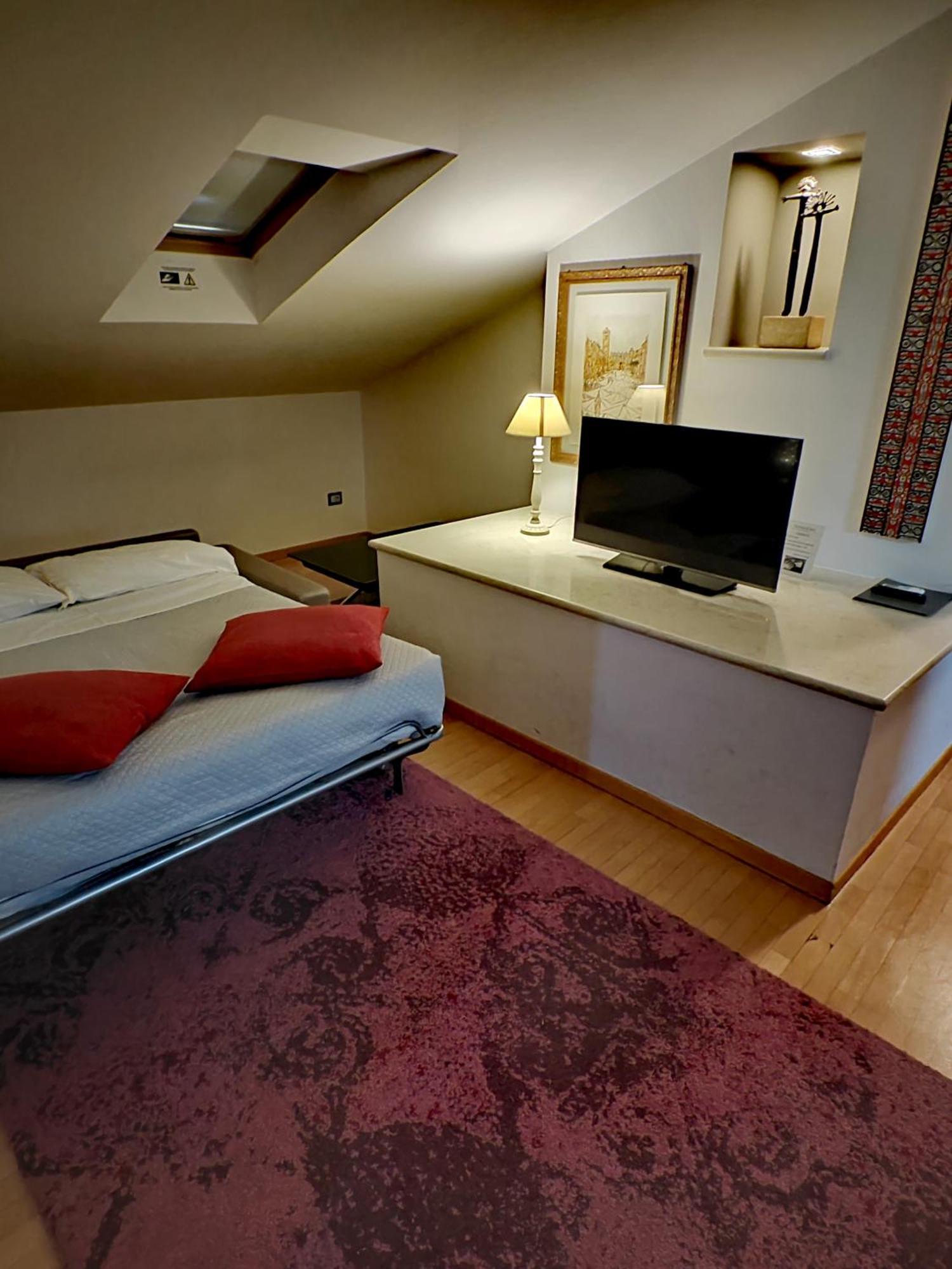 Family Apartment Verona Class Εξωτερικό φωτογραφία